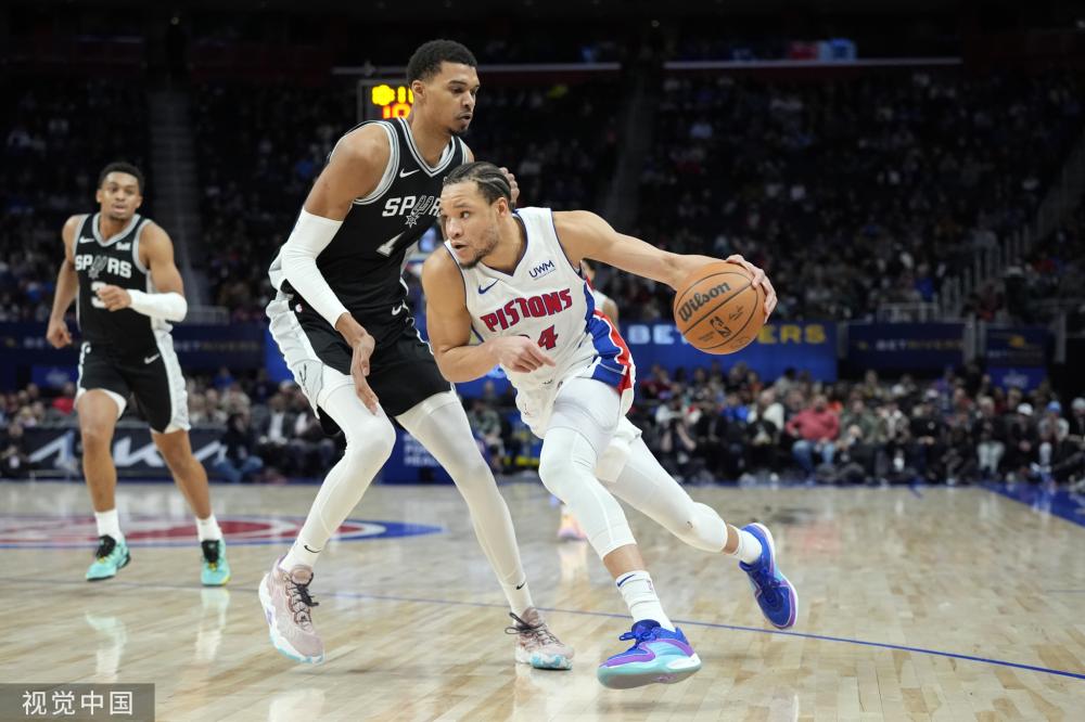 防守转攻的 防守转攻的