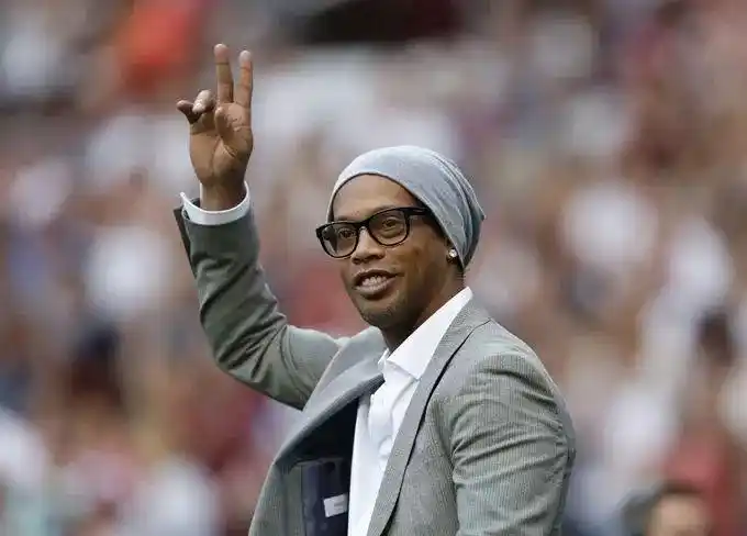 激烈对攻 激烈对攻