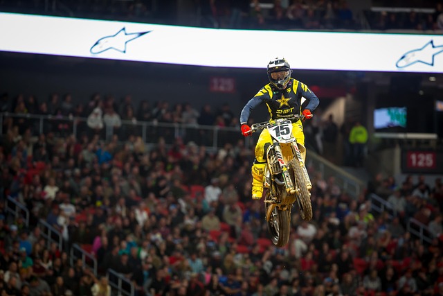 广及商业运 广及商业运