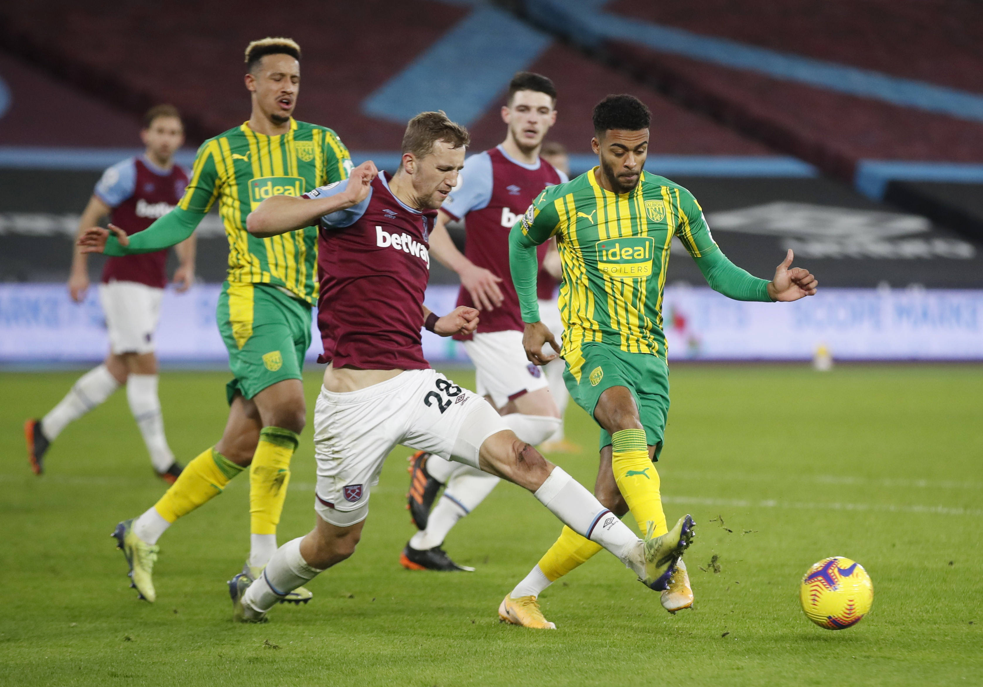 打亚冠中超 打亚冠中超